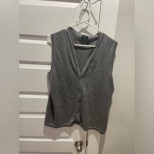 Patrick Assaraf 100% cashmere soft vest, size Medium